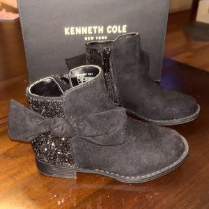 Toddler Girls Kenneth Cole New York booties Size 8 (US) Excellent Condition